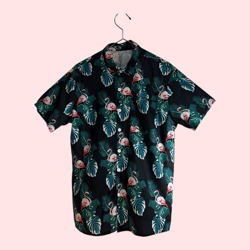 SHEIN Hawaiian Print Button Down Shirt Black with Pink Flamingos Size Small - Picture 1 of 6